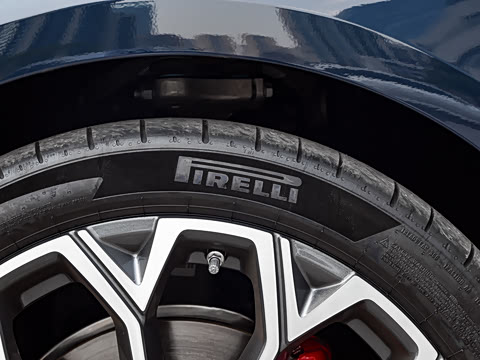 2026�� 2.0T quattro ������	