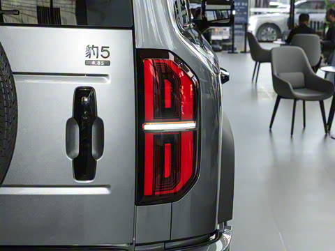 2025�� 210KM Ǭ��Ultra��