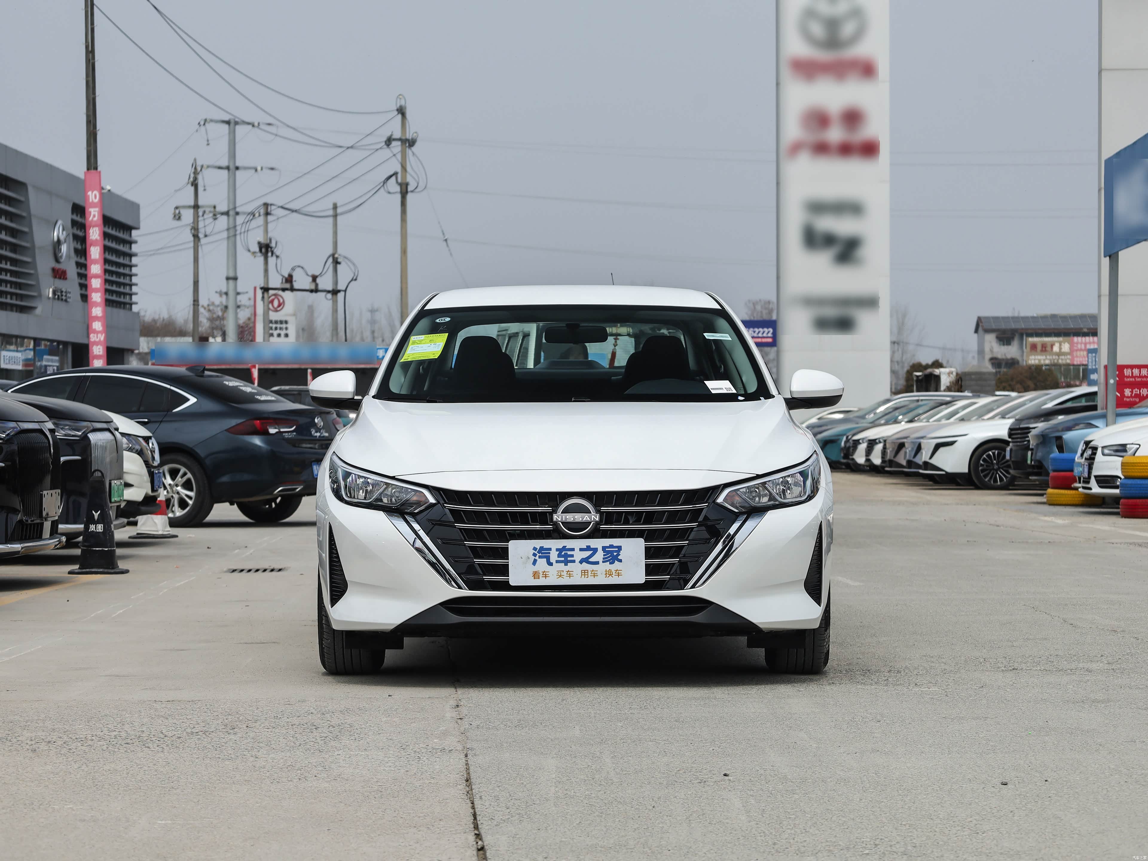 Nissan SYLPHY, миниатюра 2