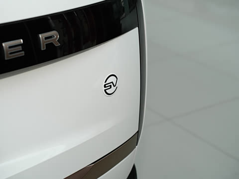 2024�� 4.4 V8 SV���ٴ����ӳ��� 4��