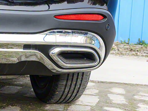 2026�� GLC 300 L 4MATIC ������ 5��