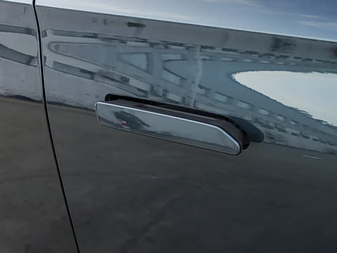 2027�� 2.0T �Զ�����������