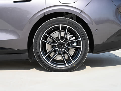 2026�� ����Max�� 75kWh