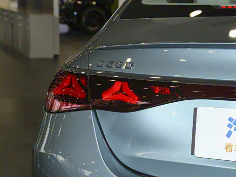 2026�� E 260 �˶���