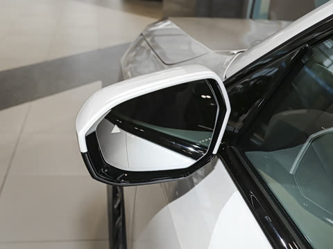 2025�� xDrive30L ������ M�˶���ҹ��װ