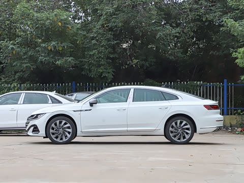 2026�� 3000������ѡ�� 380TSI ��Ŀ