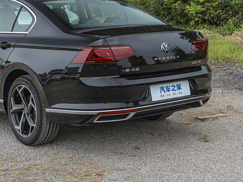 2025�� �Ŀ��� ������ 330TSI DSG������