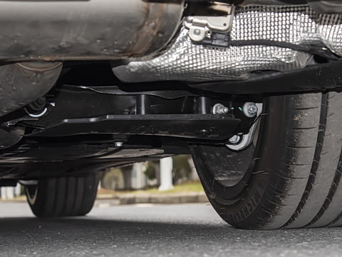 2026�� M240i xDrive