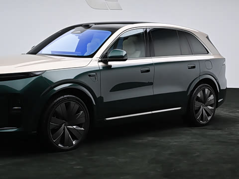 2026�� Livis