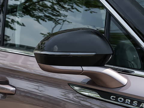 2026�� 2.0T ����������