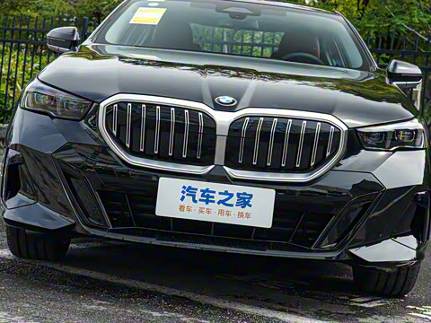 2026�� 525Li M�˶���װ