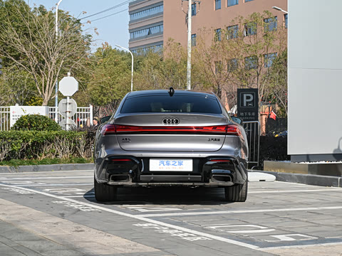 2026�� TFSI quattro 200kW �콢��