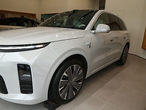 2026�� Ultra