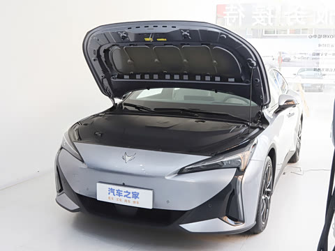 2025�� �Ŀ� 560MAX 185kW