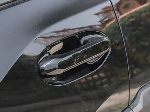 2026�� 220km XWD�����Ǽ�