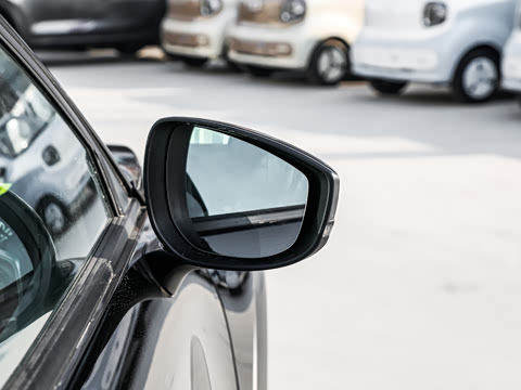 2026�� 2.0L ���а�