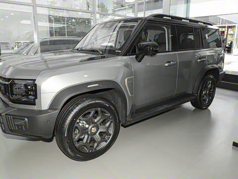 2025 2.0TD XWD Զ+ӳ 7