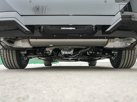 2026�� �Ŀ� 525Li M�˶���װ