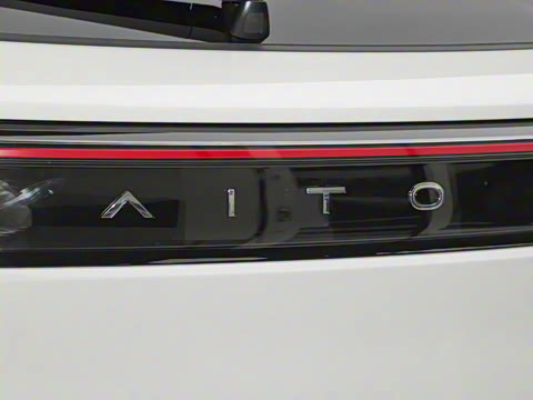 2025�� ����   Ultra ������