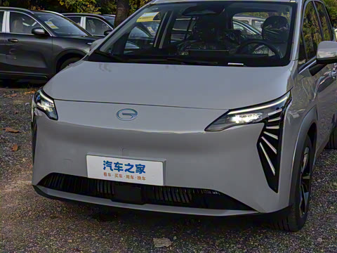 2025�� Plus 610 ������