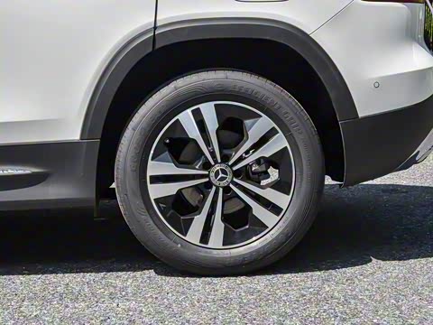 2025�� GLB 200 ������