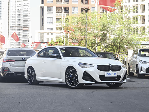 2026�� M240i xDrive