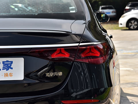 2026�� �Ŀ�� E 300 L ʱ����