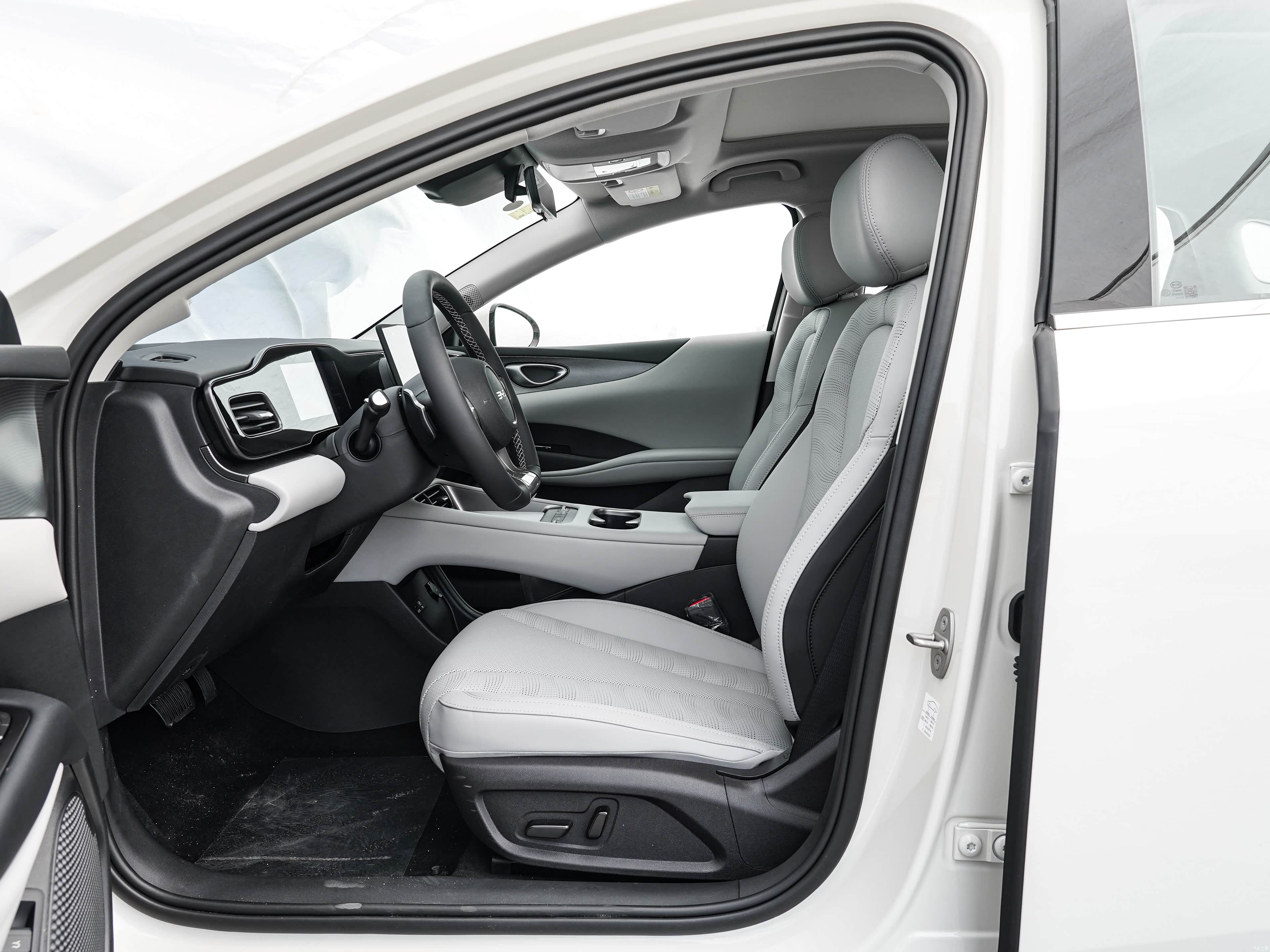 BYD SEAL, миниатюра 21