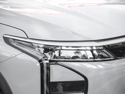 2025�� 100������Plus����