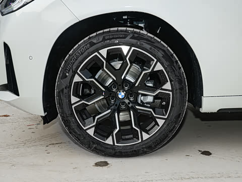 2026�� xDrive30L ������ M�˶���ҹ��װ