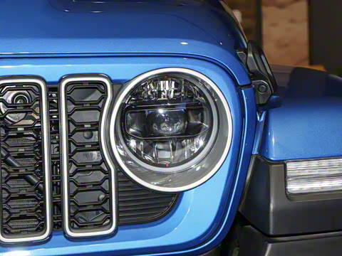 2025�� 2.0T ٪�޼�����̽����