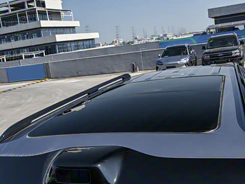 2025�� 210KM ����Ǭ��Ultra+��