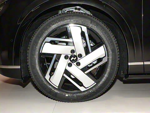 2025�� Ultra ������