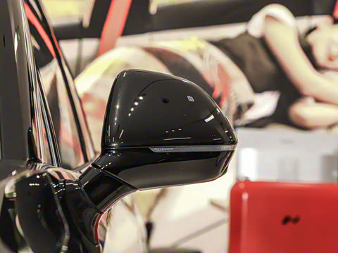 2025�� Ultra ������