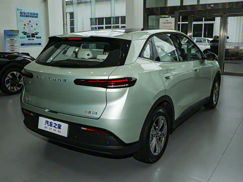 2025�� 565km �����