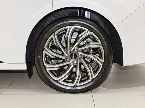 2025�� 2.0T ���ݰ�