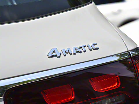 2025�� GLS 450 4MATIC ������