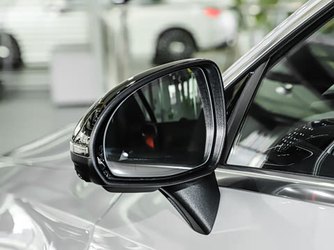 2026�� AMG CLE 53 4MATIC+ ������ܳ�