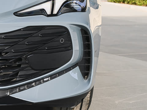 2026�� 2.0T Trophy+ �����Ǽݰ�