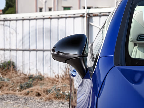 2026�� AMG CLE 53 4MATIC+ ������ܳ�