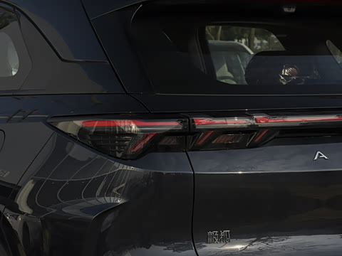 2026�� ���� 1215 Ԫ�����а�