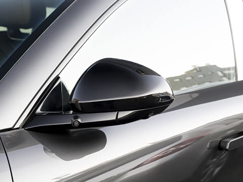 2025�� 240����Ultra H5