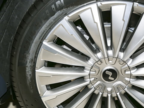 2025�� Max ������