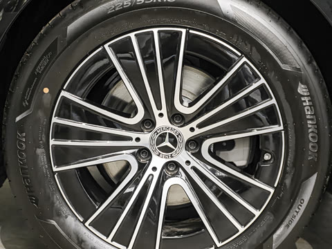 2026�� �Ŀ� E 260 L