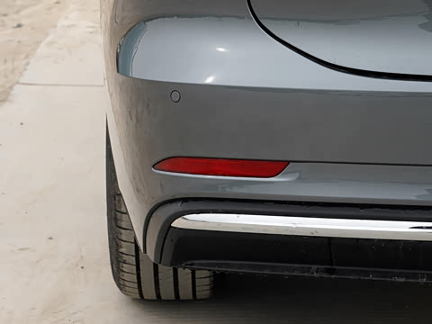 2026�� EM-i 235km ̽��+��