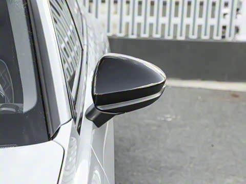 2026�� 2.0T �˶��� Plus