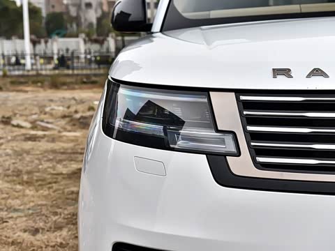 2025�� 3.0 L6 400PS SV���ٴ����ӳ��� 4��