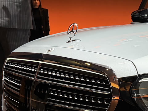 2027�� ������