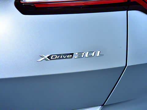 2025�� xDrive30L ������ M�˶���ҹ��װ