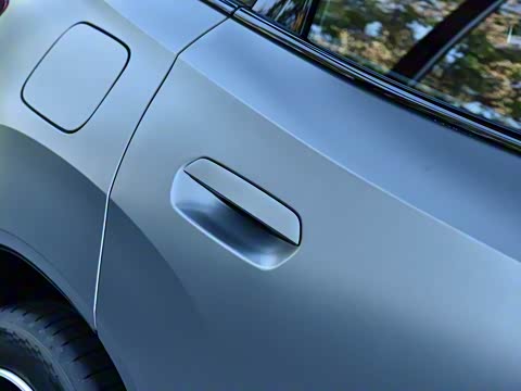 2025�� xDrive30L ������ M�˶���ҹ��װ